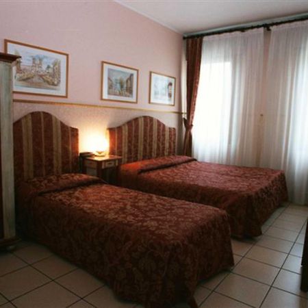 Hotel Ariston Mestre Exterior foto