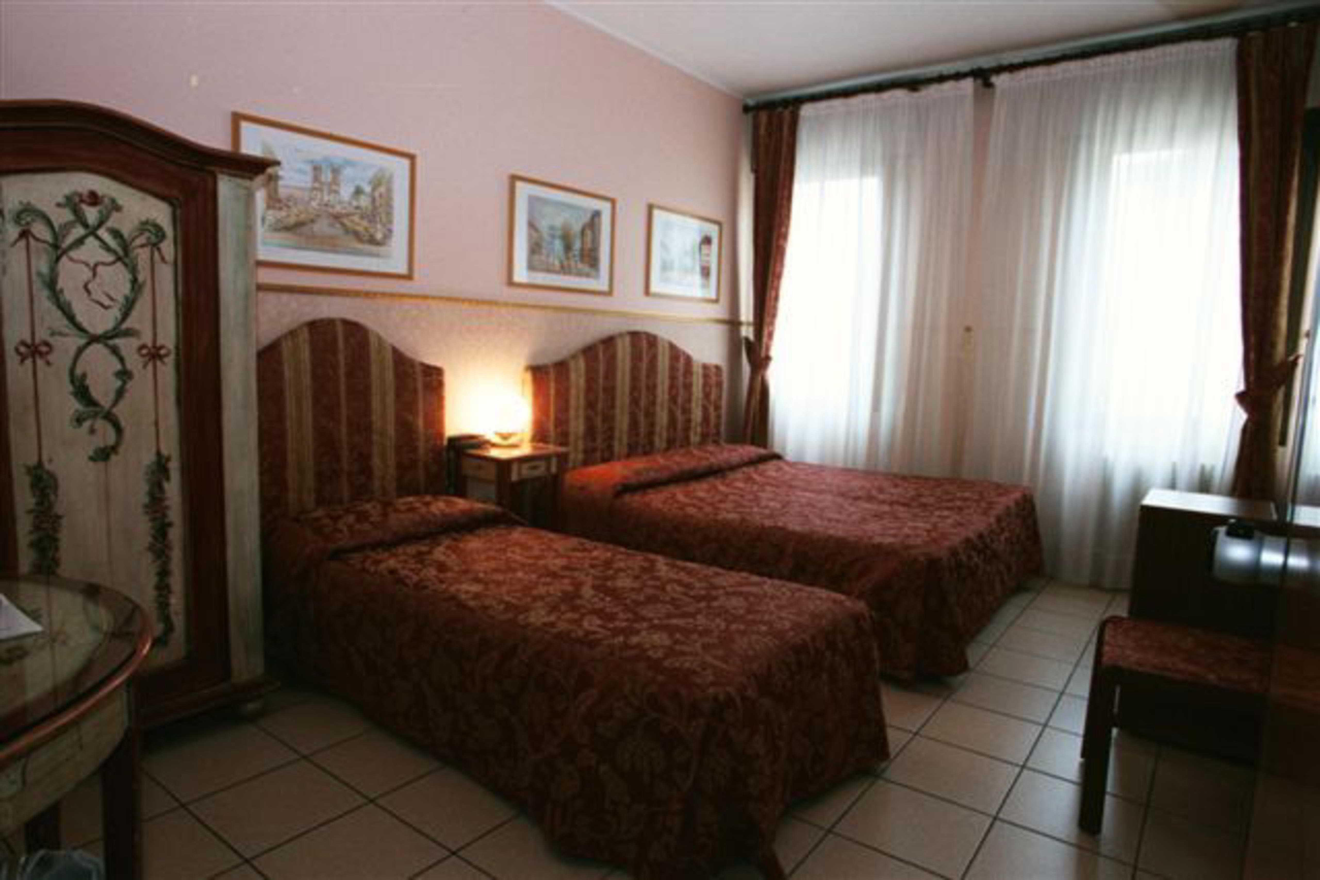 Hotel Ariston Mestre Exterior foto
