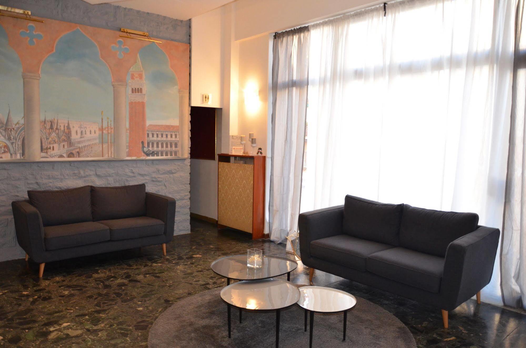 Hotel Ariston Mestre Exterior foto