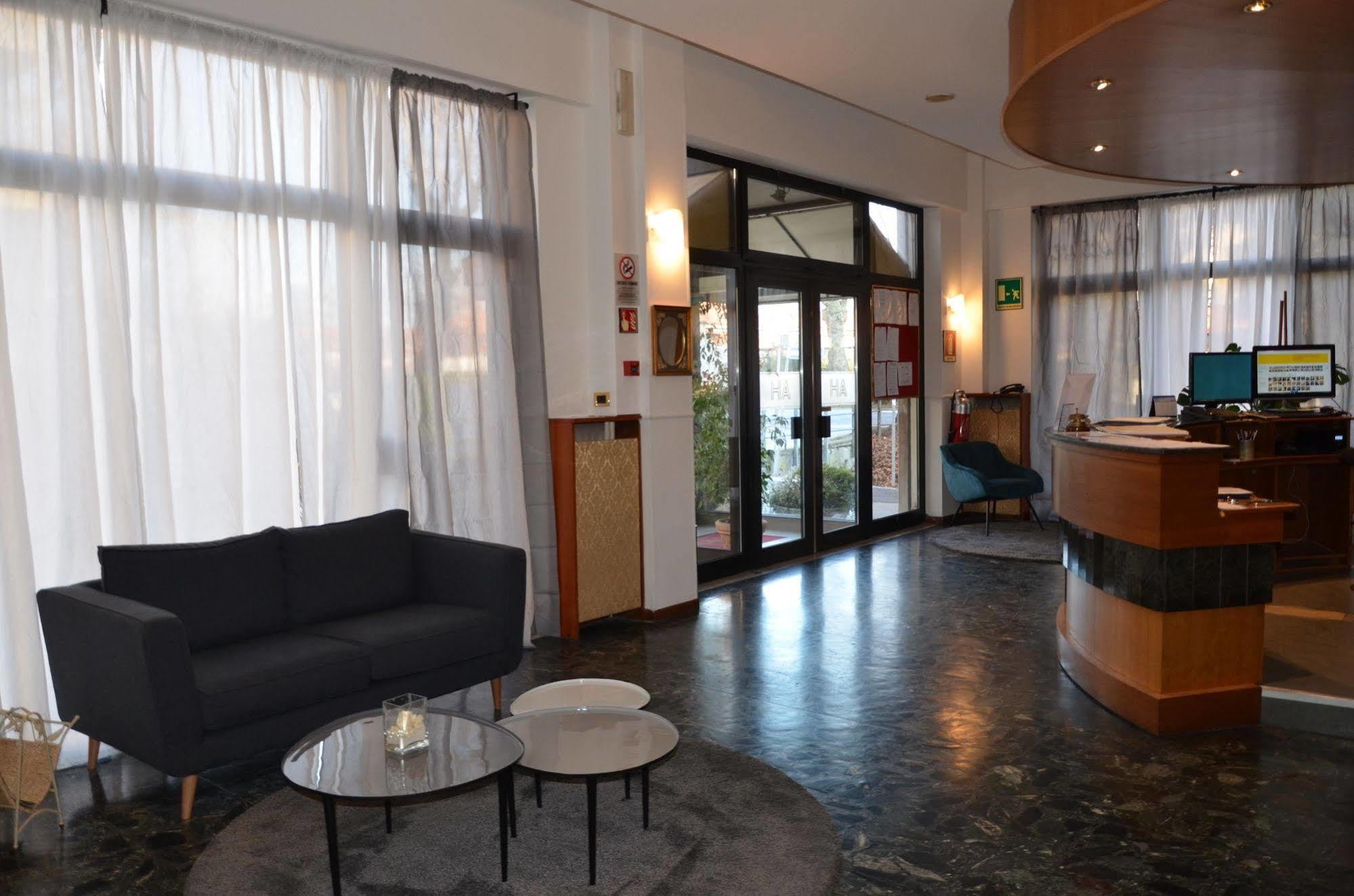 Hotel Ariston Mestre Exterior foto